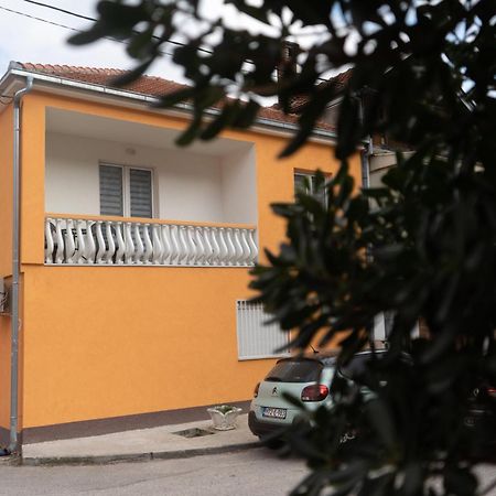 モスタルOn Pointアパートメント エクステリア 写真